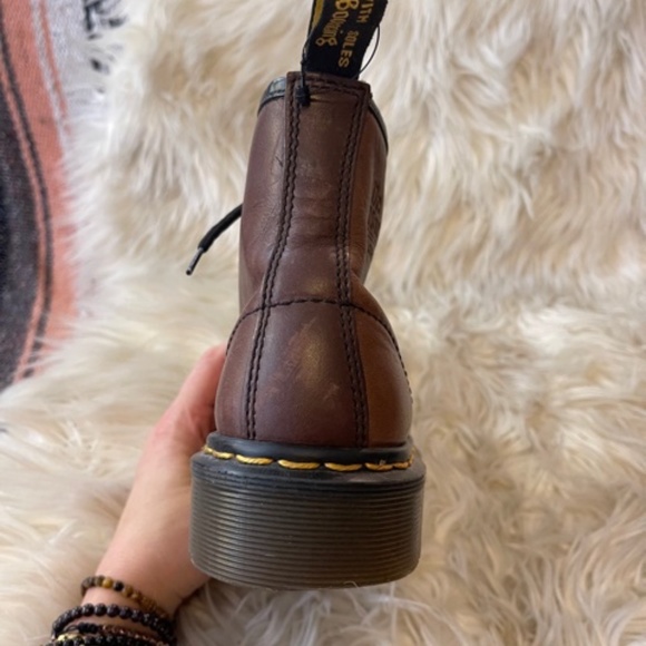 Dr Martens • 12-Eye Boots • Brown • 7 • Dog not included! - Picture 7 of 11